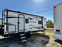 2021 Forest River Surveyor Legend 19RBLE (consignment)