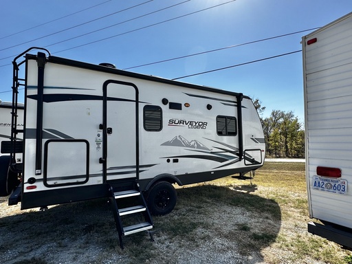 2021 Forest River Surveyor Legend 19RBLE (consignment)